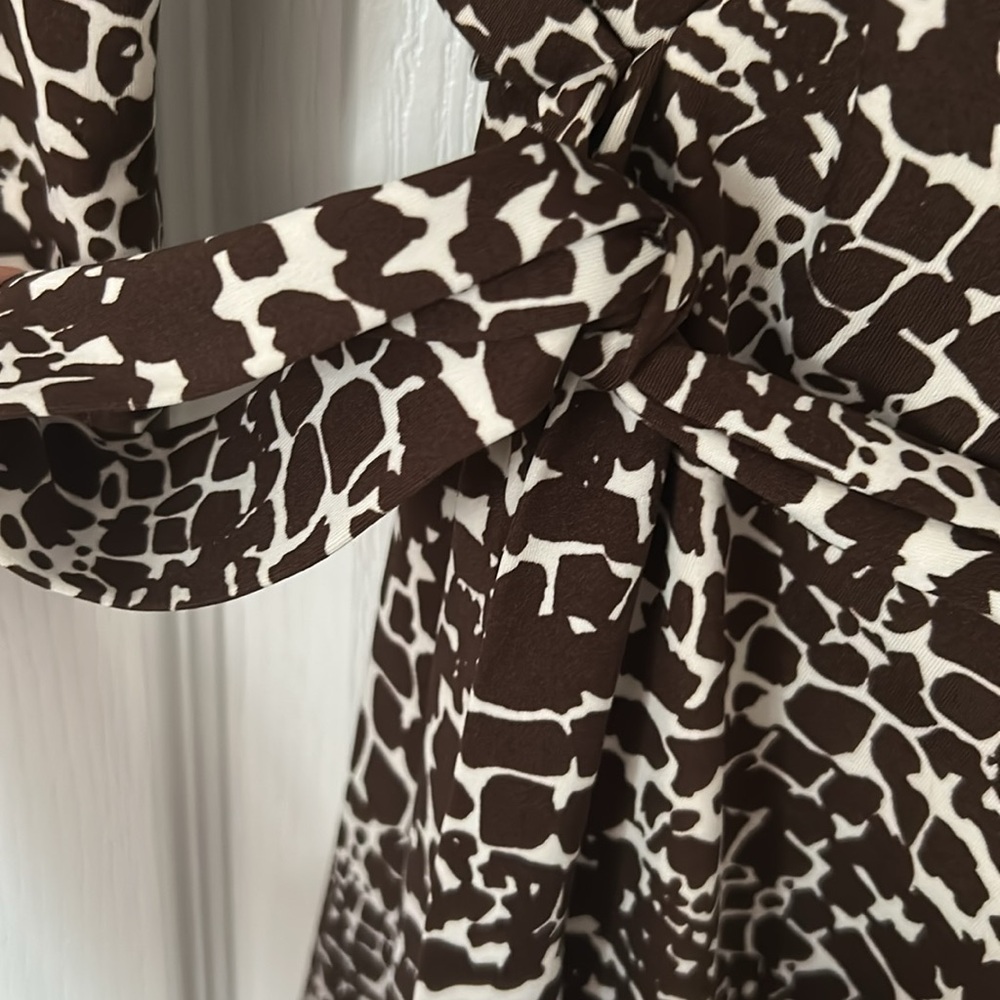 Genuine Wrap-Dress - Picture 3 of 5